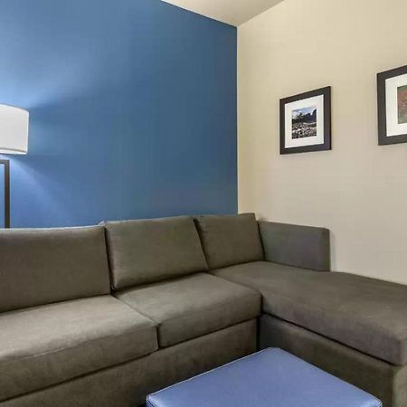 Comfort Inn & Suites Pauls Valley - City Lake Buitenkant foto