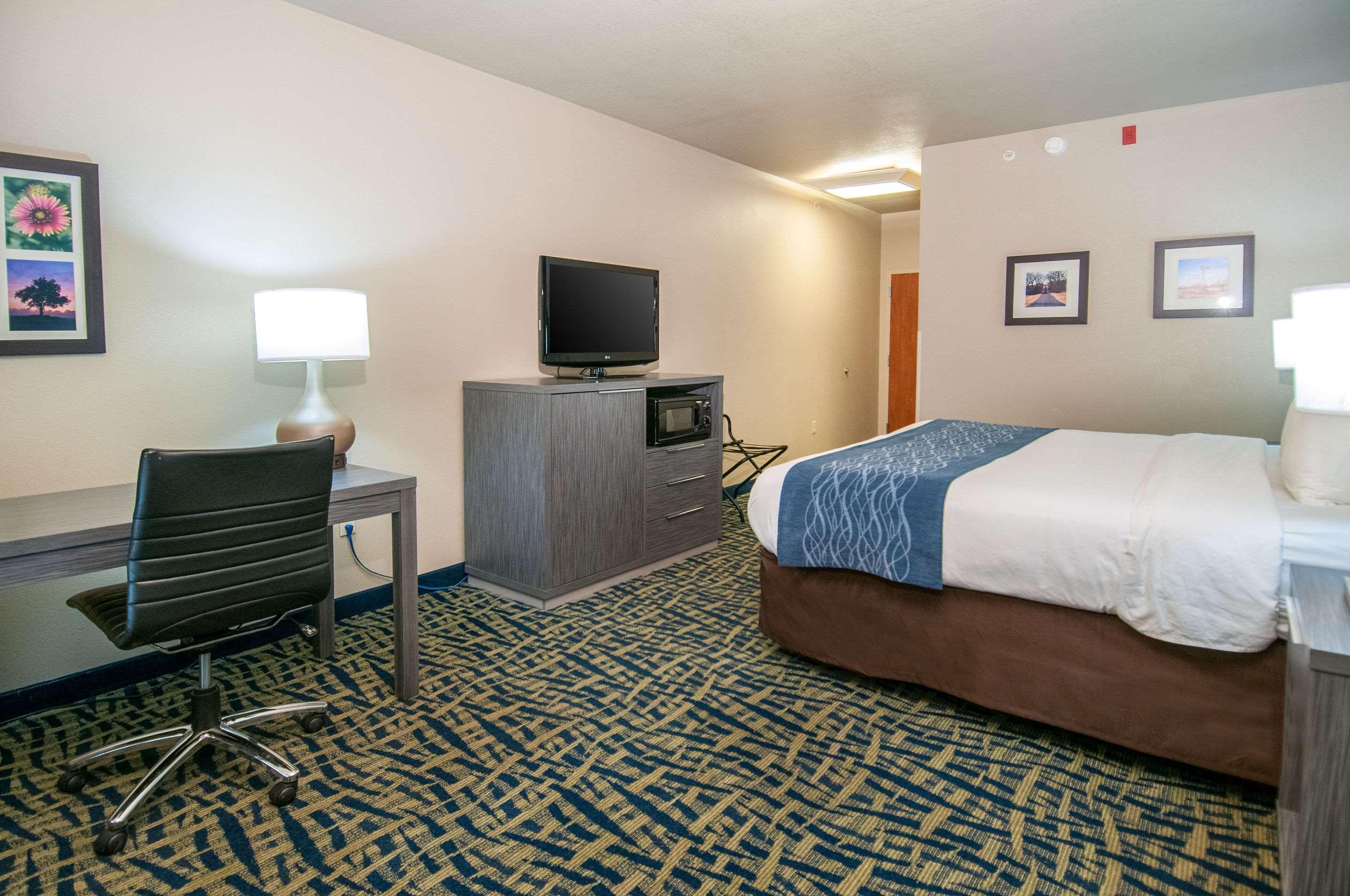 Comfort Inn & Suites Pauls Valley - City Lake Buitenkant foto